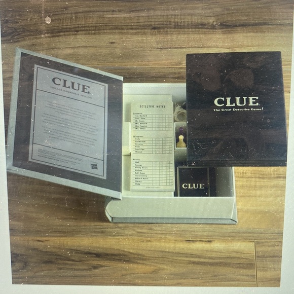 Clue, Vintage, Bookshelf Edition from Smithsonian - Picture 12 of 13